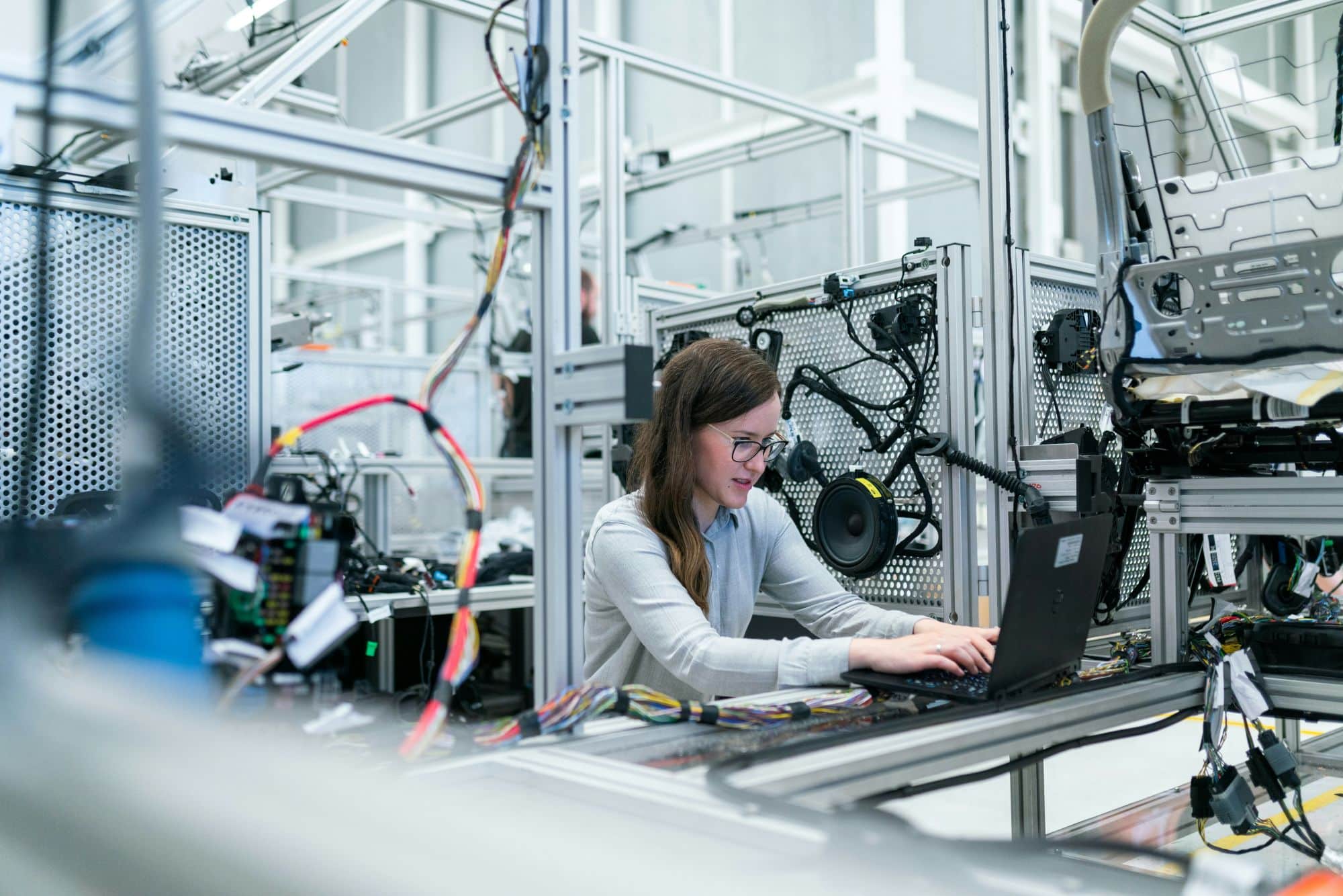 lesfavoris-metiers-informatiqueindustriellefemme