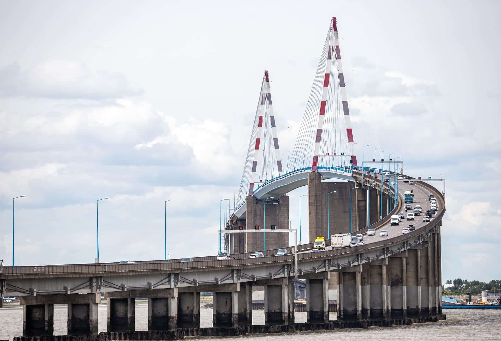 saint-nazaire-4285239_1920